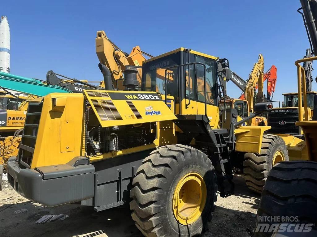 Komatsu WA380-6 Wielladers