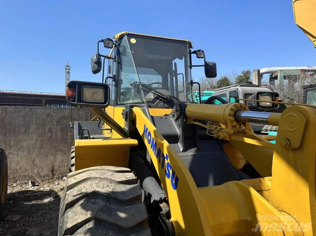 Komatsu WA380-6 Wielladers