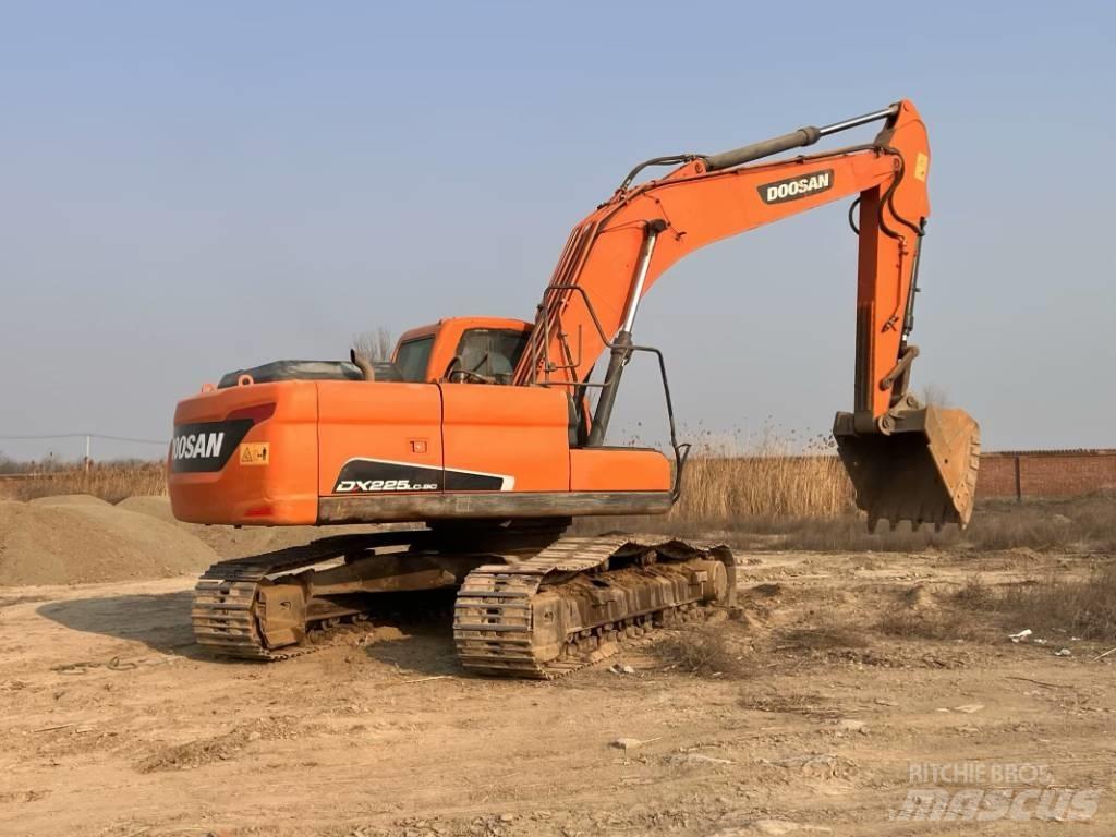Doosan DX225LC-9C Rupsgraafmachines