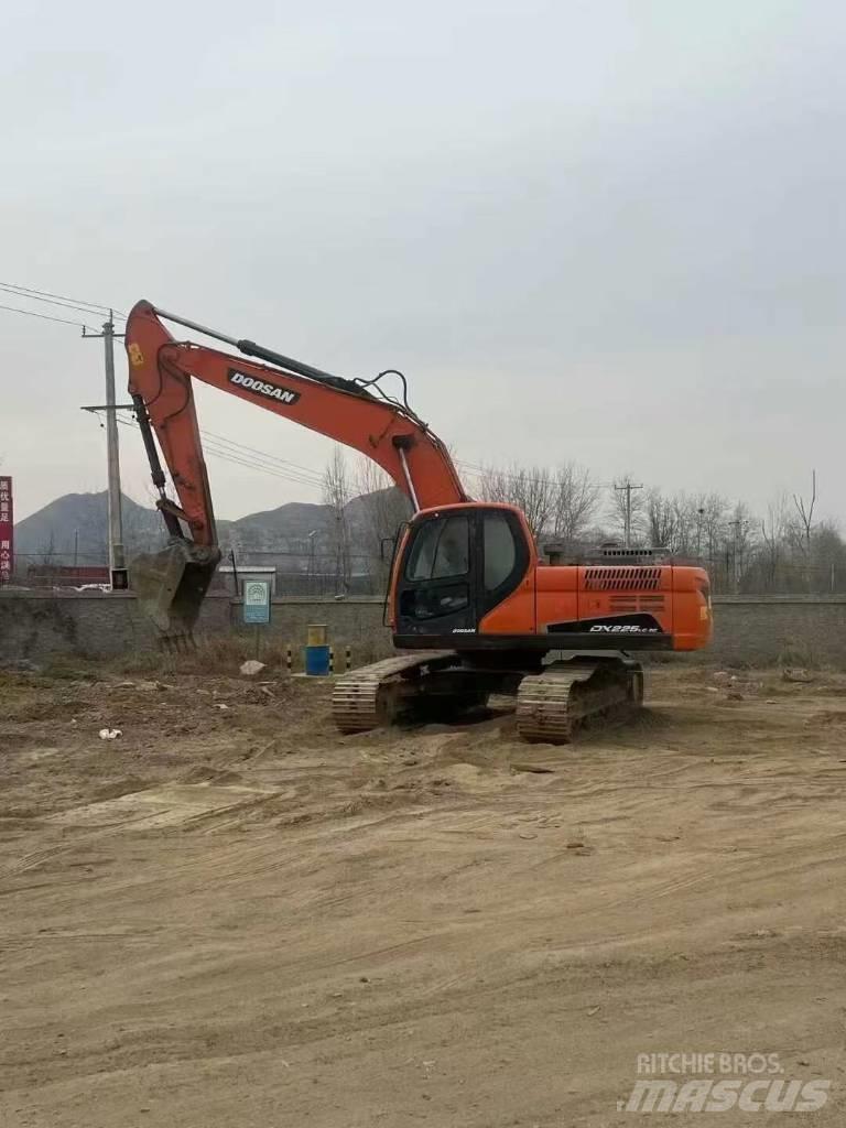 Doosan DX225LC-9C Rupsgraafmachines