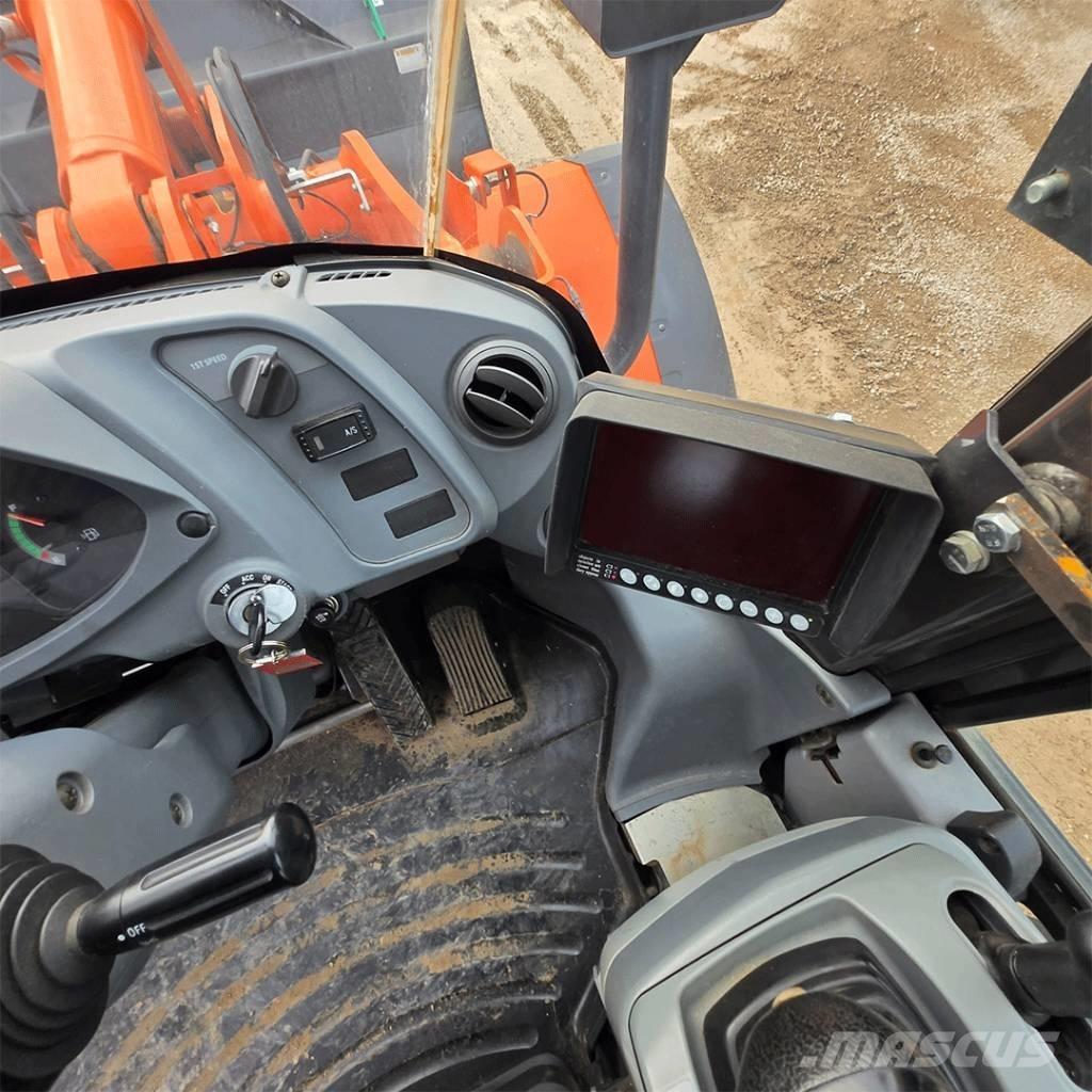 Hitachi ZW150-6 Wielladers