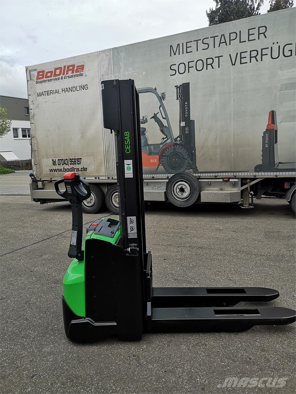 Cesab S210 Zelfrijdende stapelaars