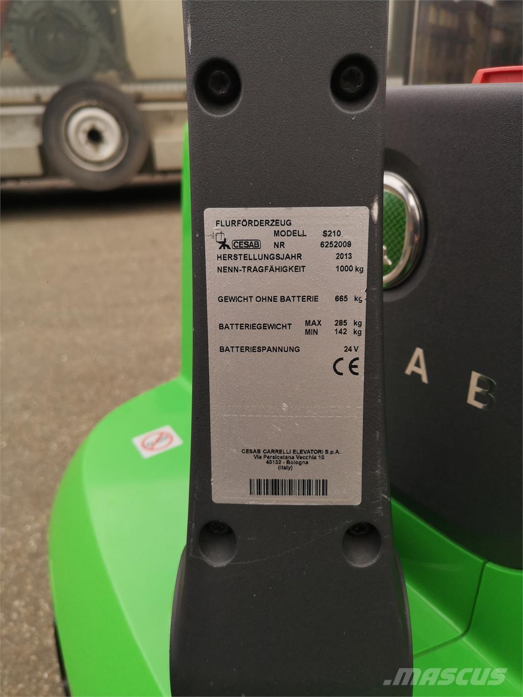 Cesab S210 Zelfrijdende stapelaars