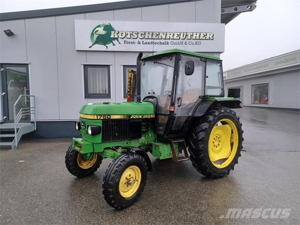 John Deere 1750 Tractoren