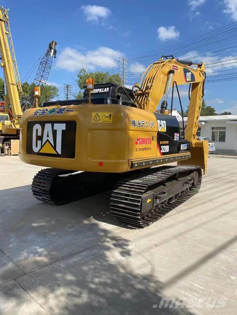 CAT 320 D Rupsgraafmachines