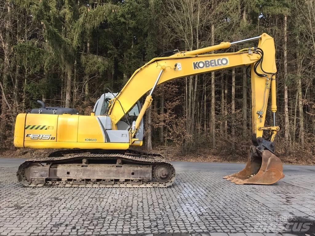 New Holland E 215 B Rupsgraafmachines