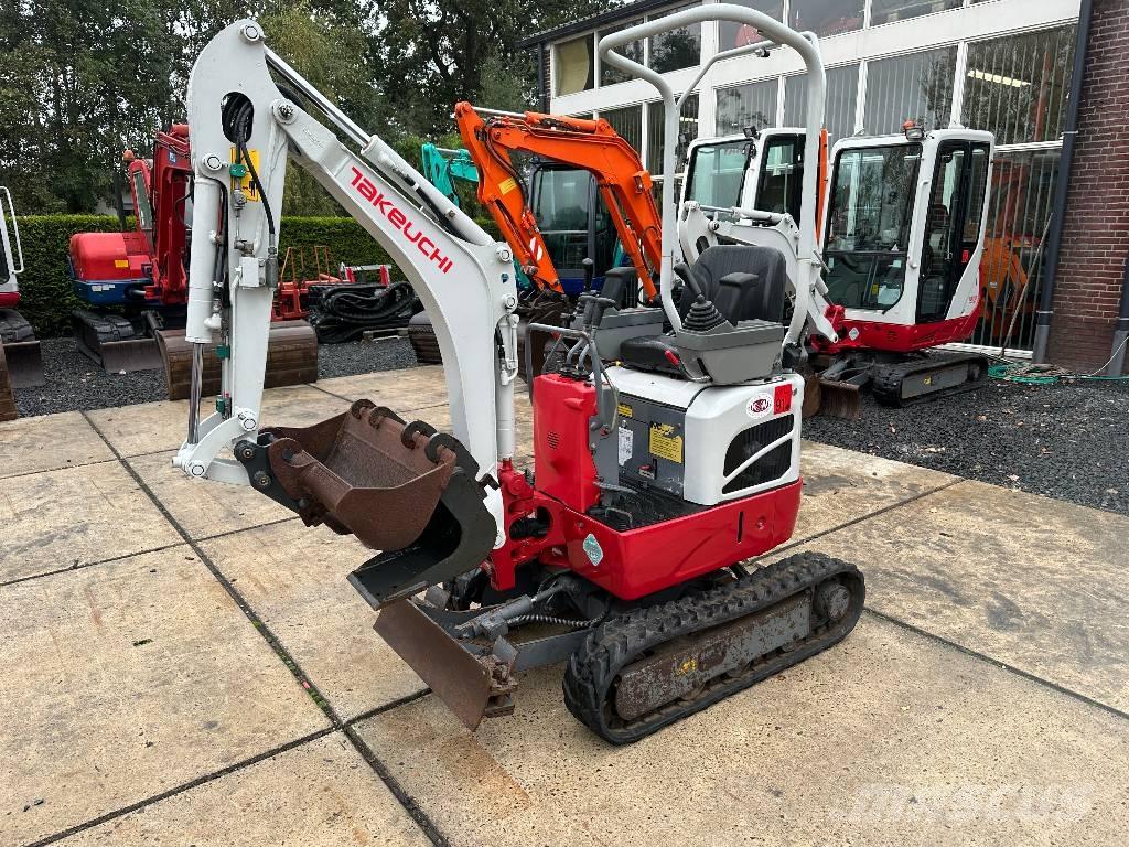 Takeuchi TB 210 R Minigraafmachines < 7t