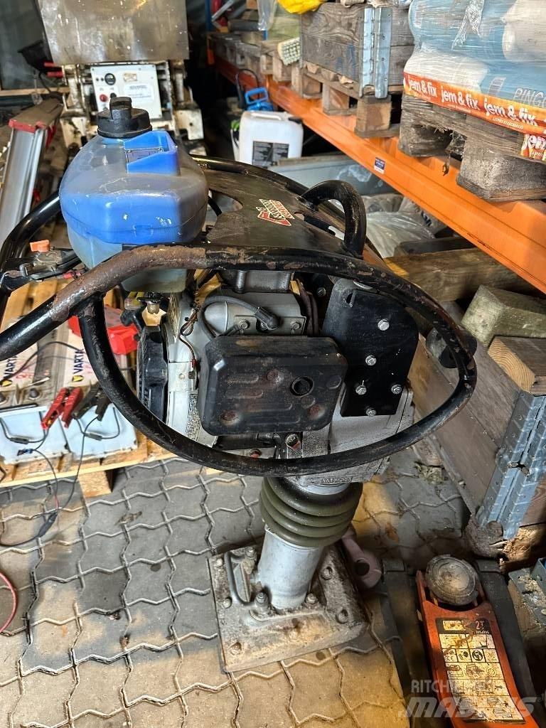Weber Jordloppe Stampers