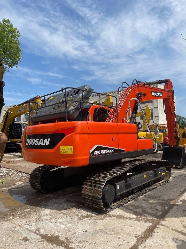 Doosan DX 225 Midigraafmachines 7t - 12t