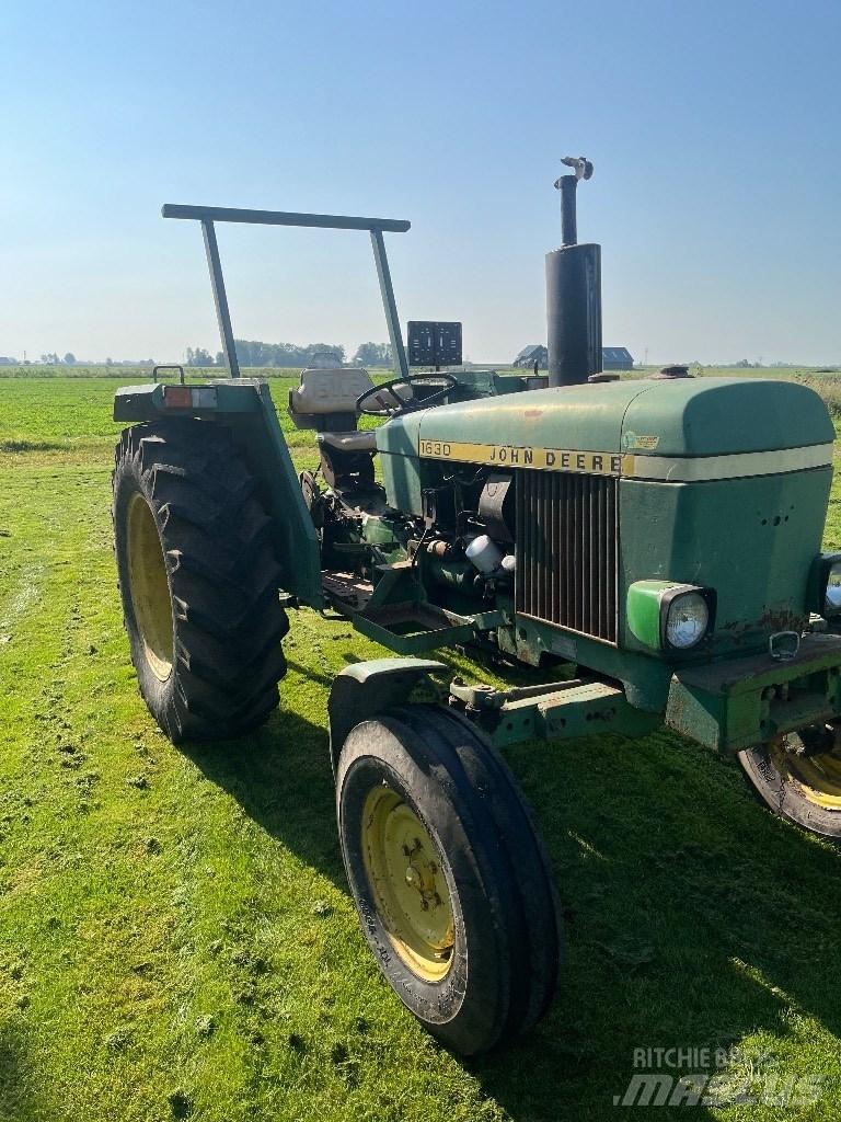 John Deere 1630 Tractoren