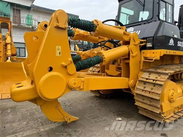 Shantui SD 32 Rupsdozers