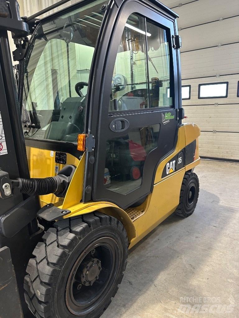 CAT DP35NT Diesel heftrucks