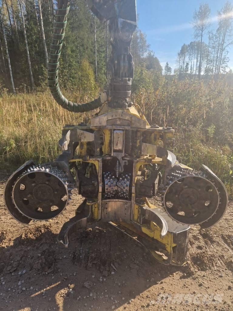 John Deere 1270G Harvesters