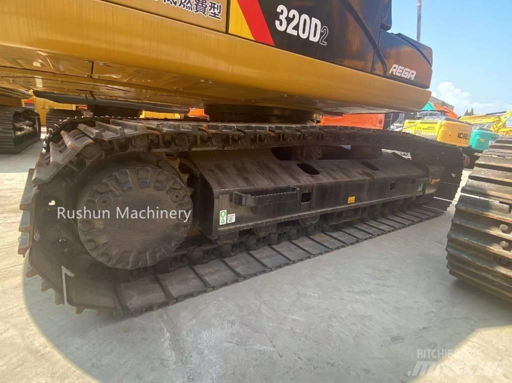 CAT CAT320D2 Rupsgraafmachines