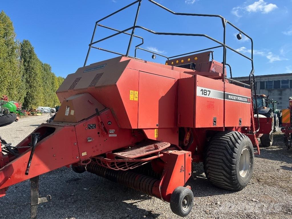Massey Ferguson 187 Vierkante balenpers