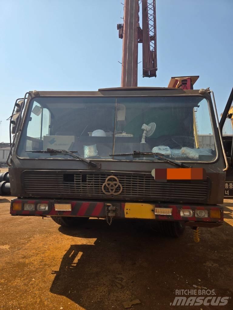 Krupp KMK 5110 Kranen voor alle terreinen