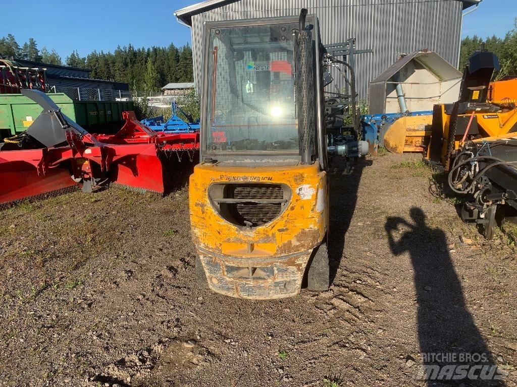Jungheinrich DFG 320 Diesel heftrucks