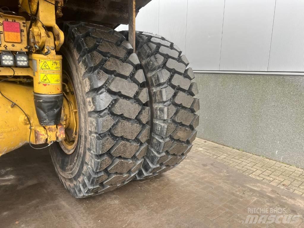 CAT 775 G Starre dumptrucks