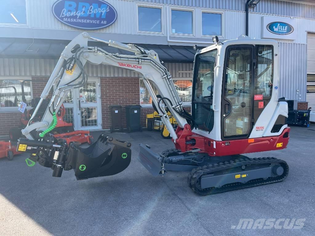 Takeuchi TB 225 Minigraafmachines < 7t