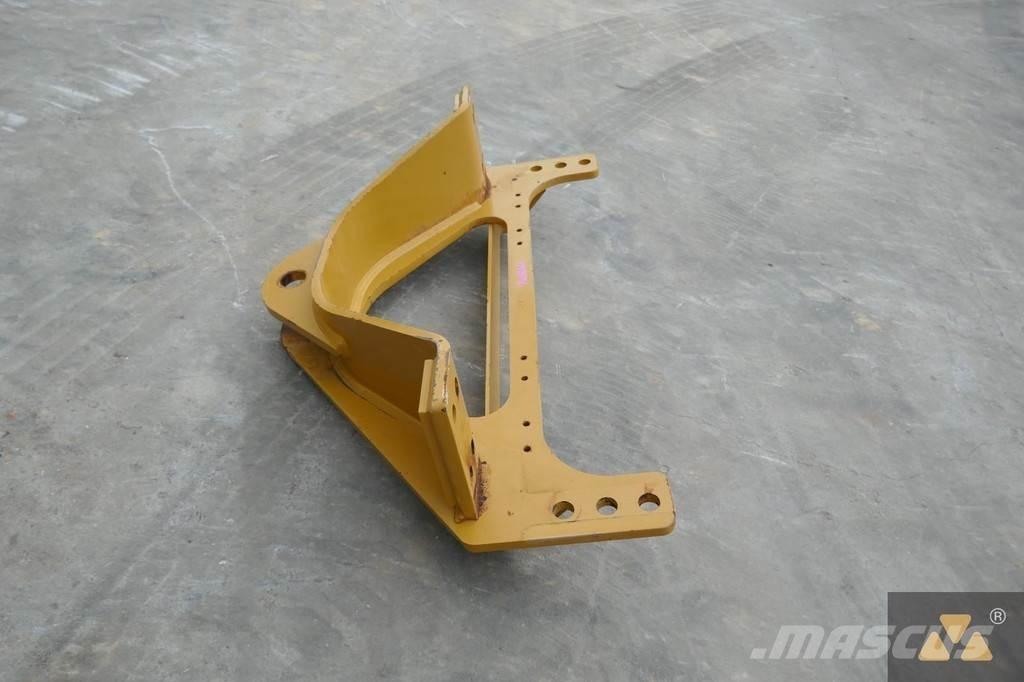 CAT 140M3 Drawbar Transport - Anderen
