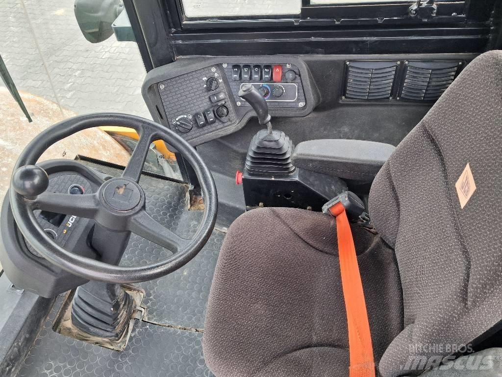 JCB VM 137 Trilrolwalsen