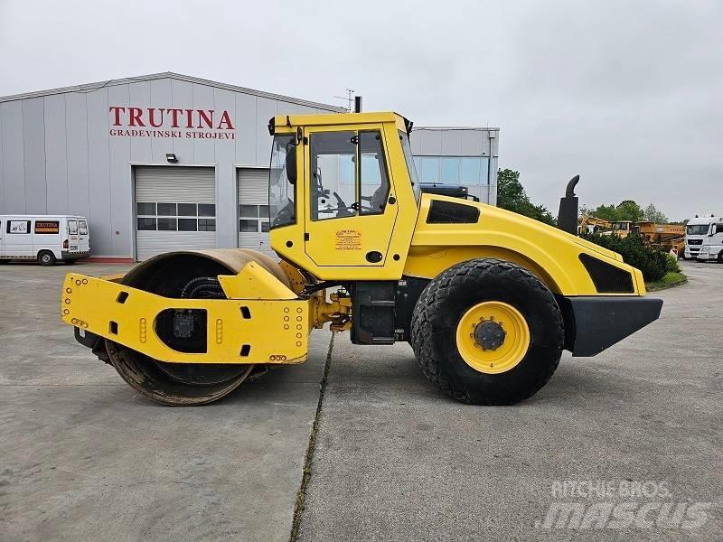 Bomag BW 213 D H-4 Trilrolwalsen