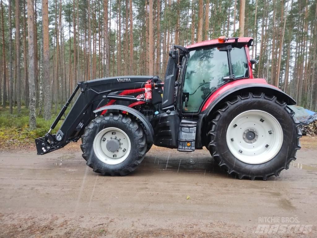 Valtra T234 Active Tractoren