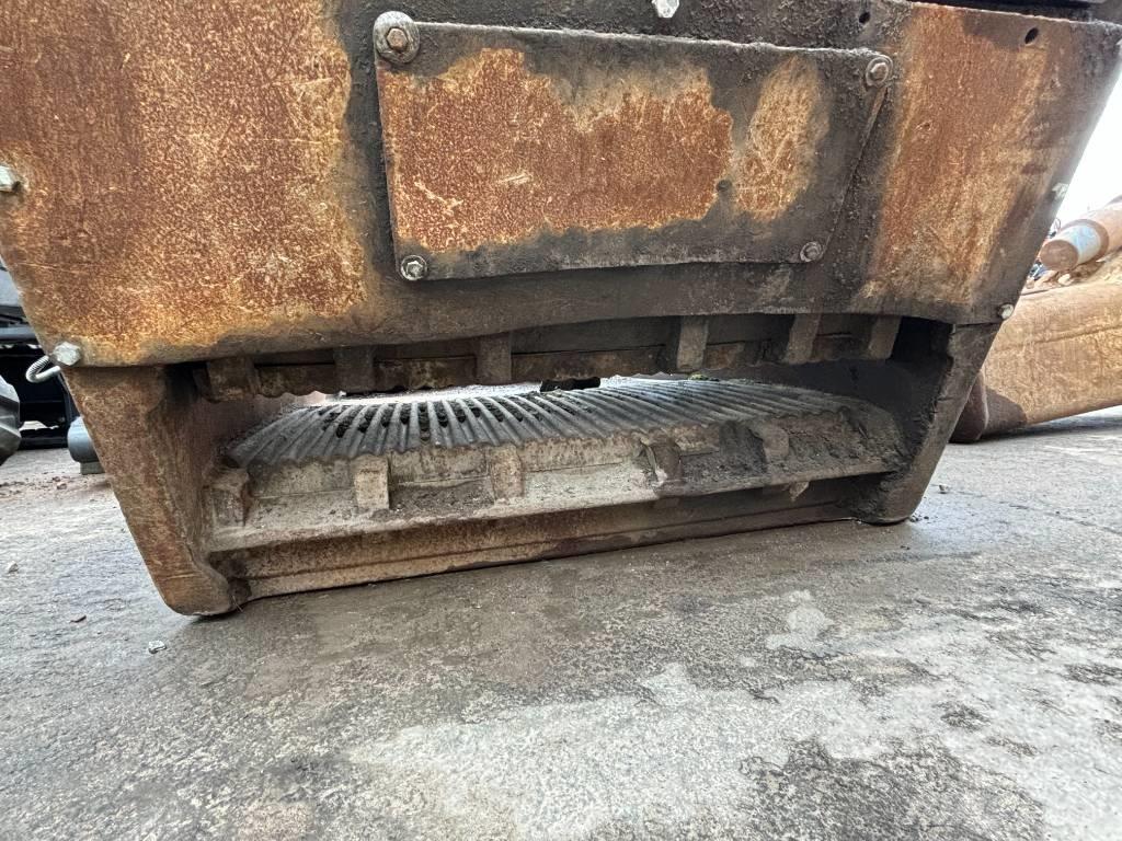MB Crusher 120 Vergruisbakken