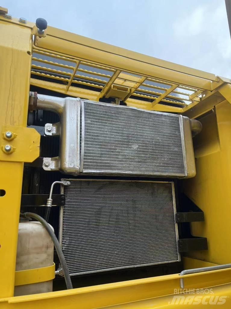 Komatsu PC 220-7 Rupsgraafmachines