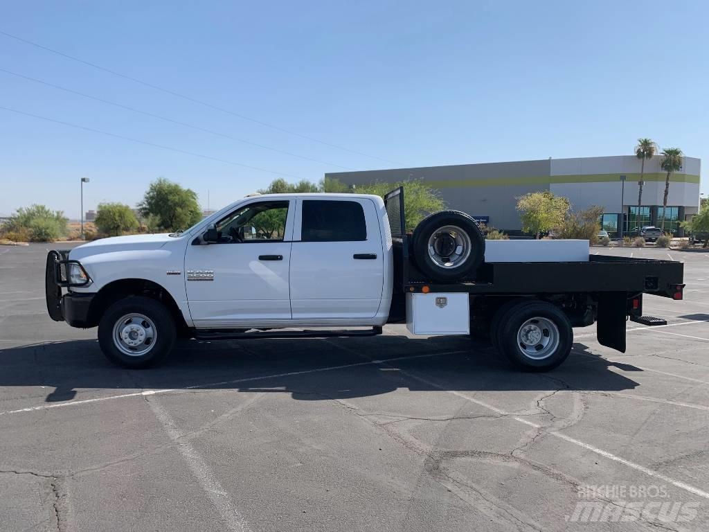 RAM 3500 TRADESMAN Platte bakwagens