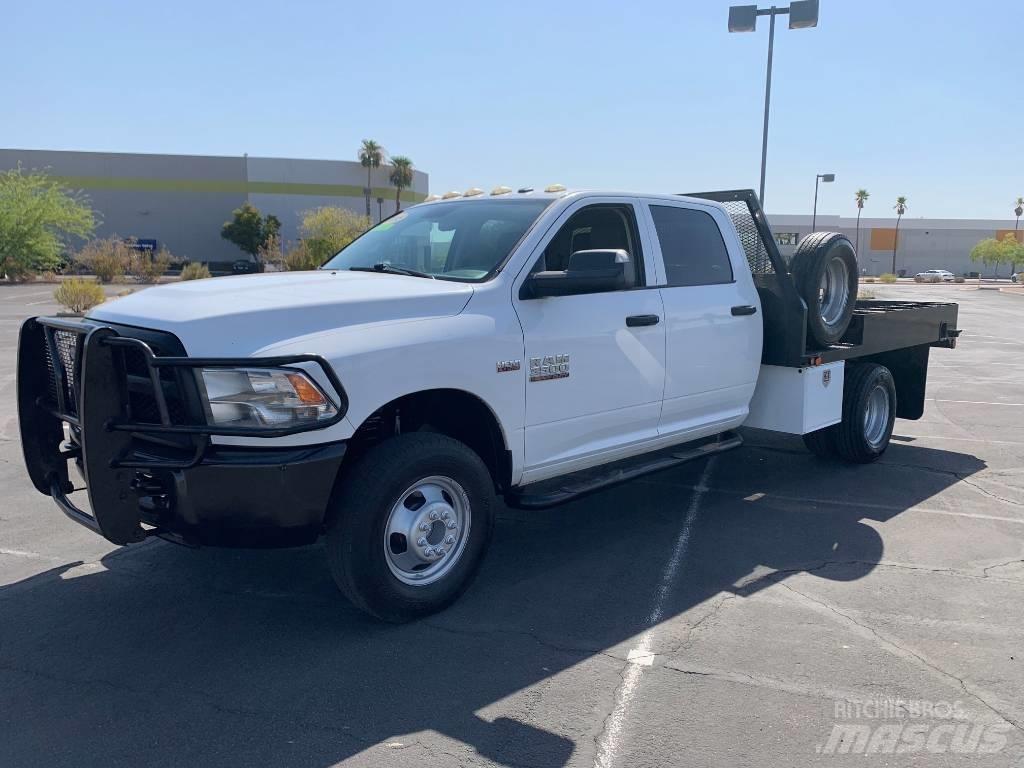 RAM 3500 TRADESMAN Platte bakwagens