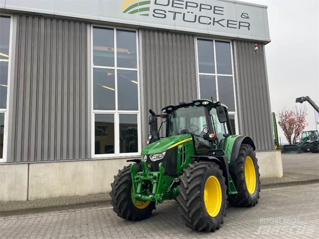 John Deere 6120M Tractoren