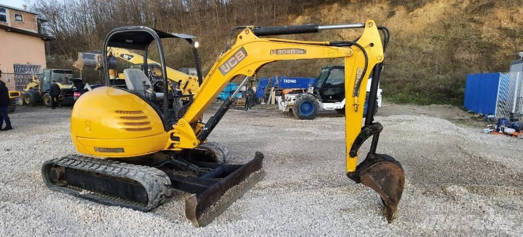 JCB 8040 ZTS Minigraafmachines < 7t