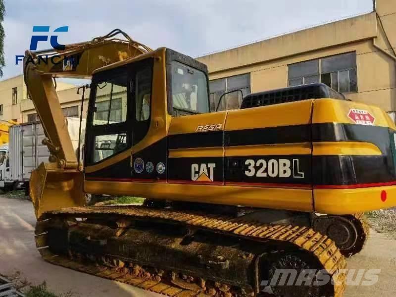 CAT 320 B L Rupsgraafmachines