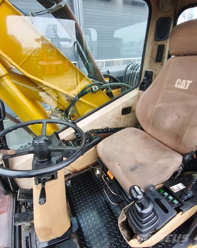 CAT M 315 Wielgraafmachines