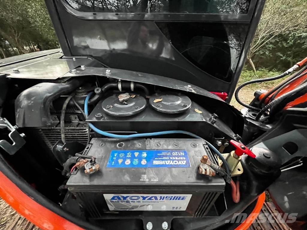 Hitachi ZX 50 U Minigraafmachines < 7t