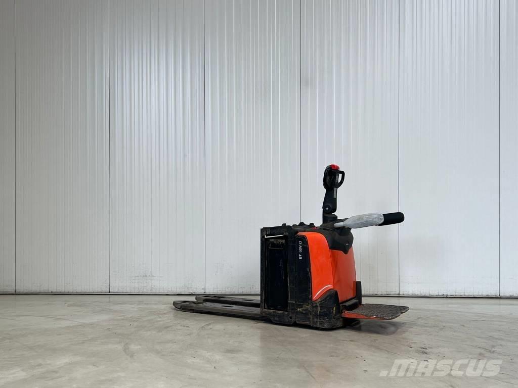 BT LPE250 Meerij pallettruck met platform