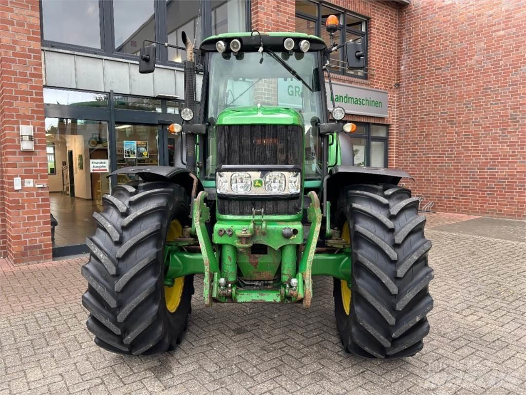 John Deere 6830 Tractoren