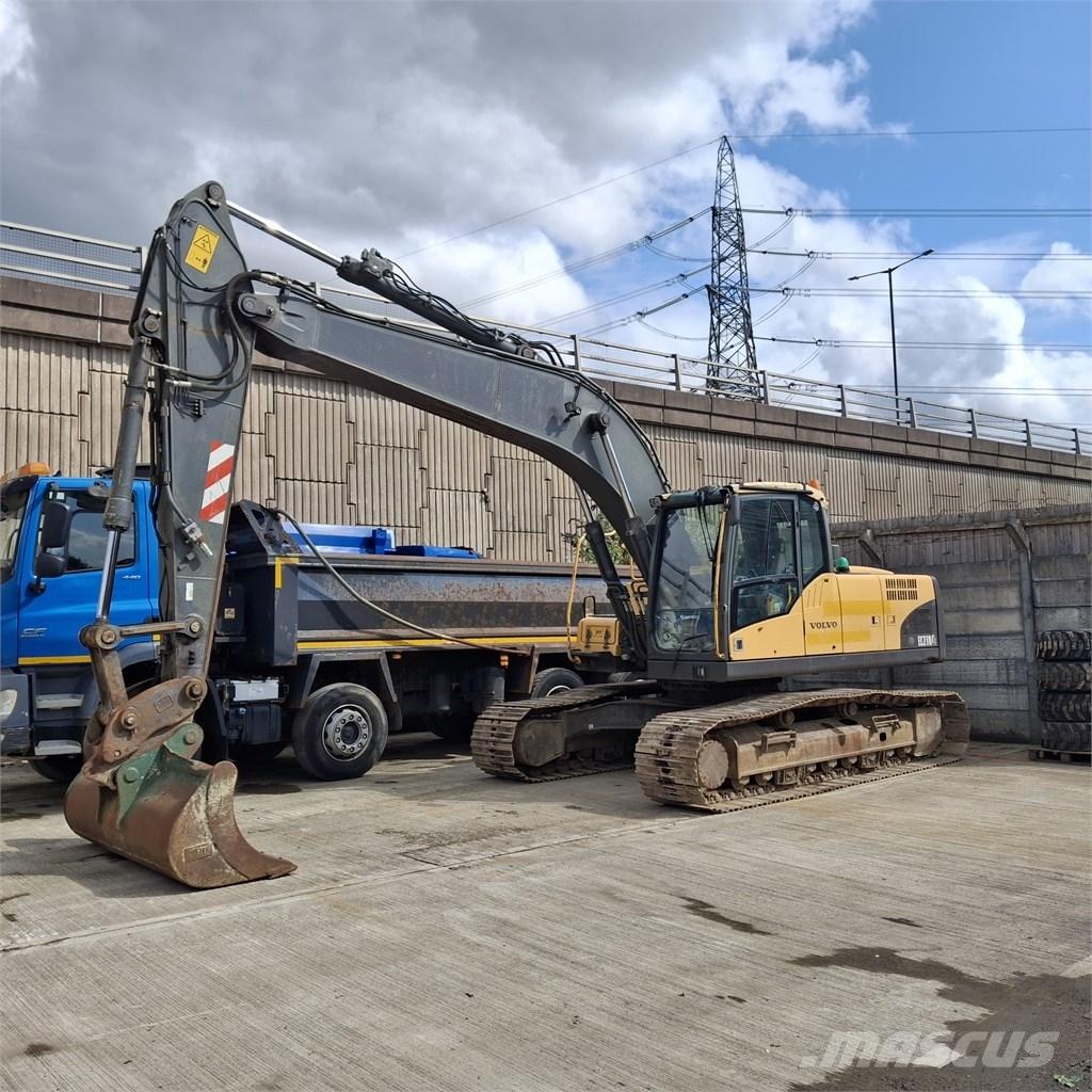 Volvo EC 210 C L Rupsgraafmachines
