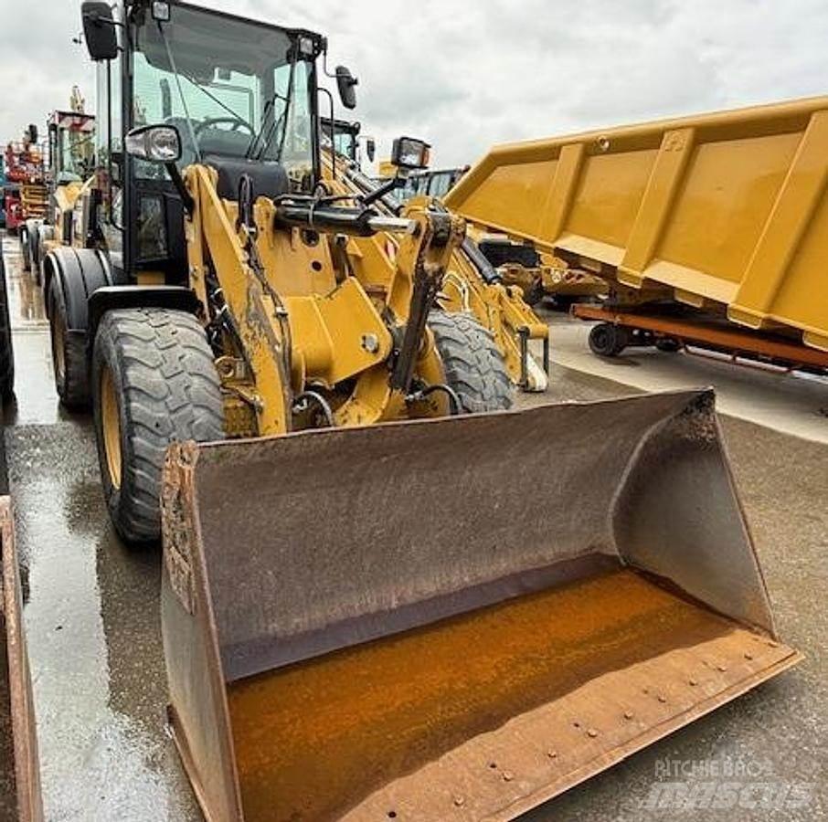 CAT 908M Wielladers