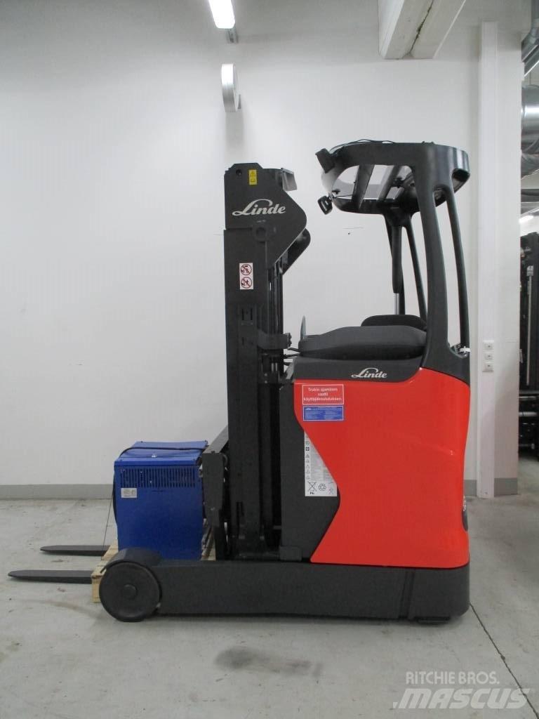 Linde R 14 Reachtruck voor hoog niveau