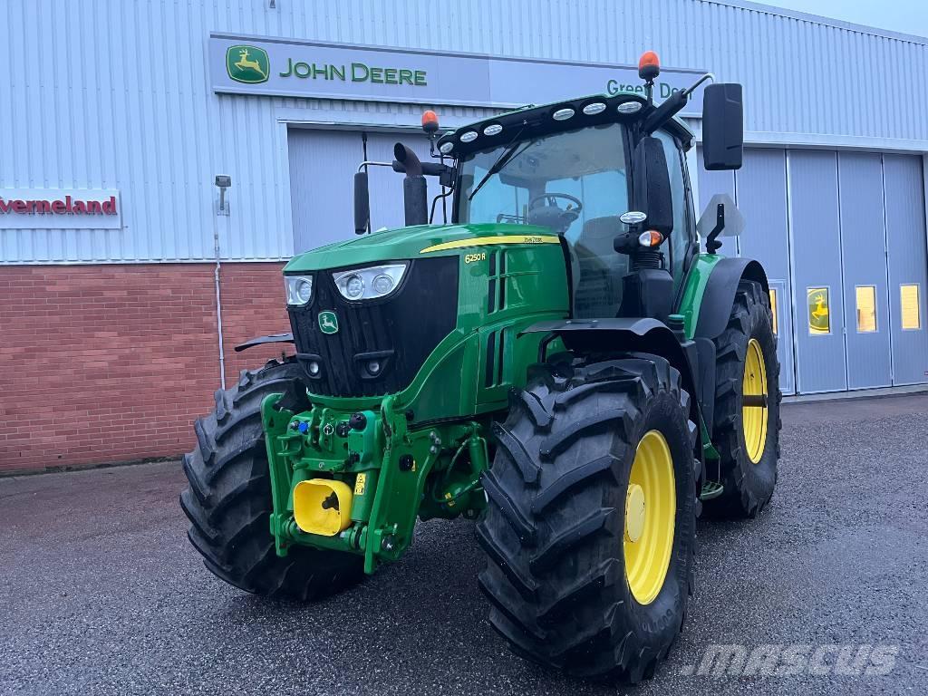 John Deere 6250 R Tractoren