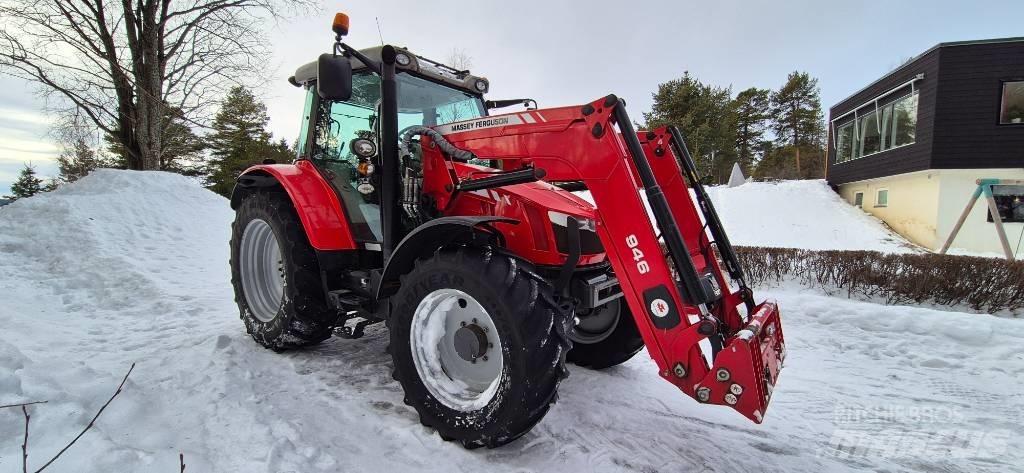 Massey Ferguson 5612 Tractoren