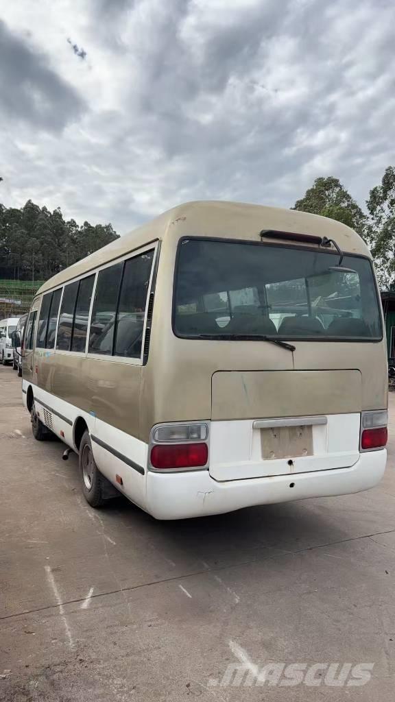 Toyota Coaster Intercitybussen