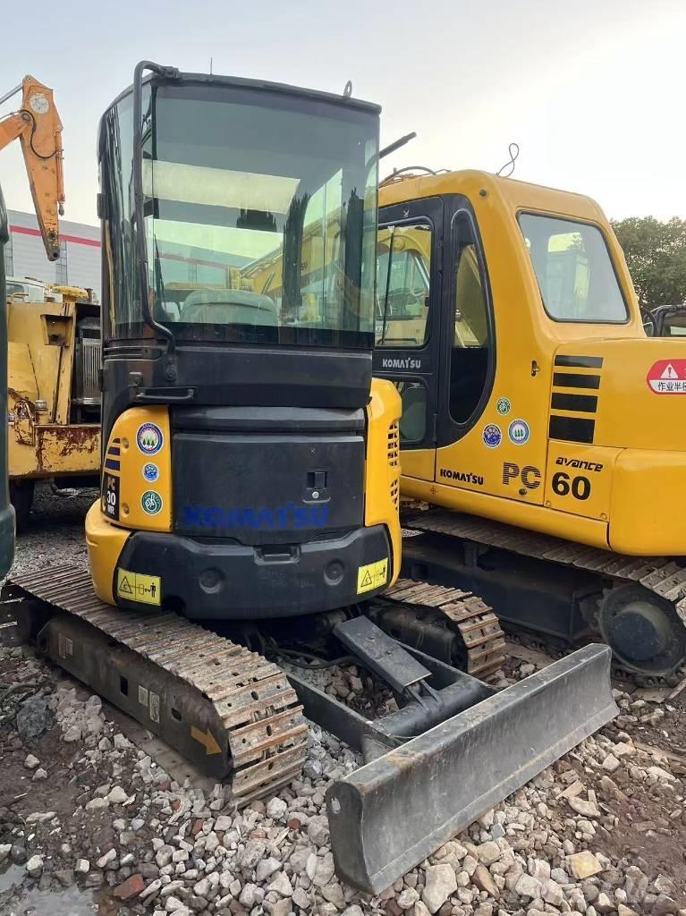 Komatsu PC 30 Rupsgraafmachines