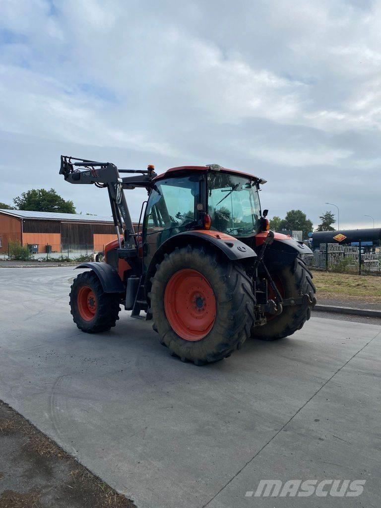 Kubota M 135 GX Tractoren