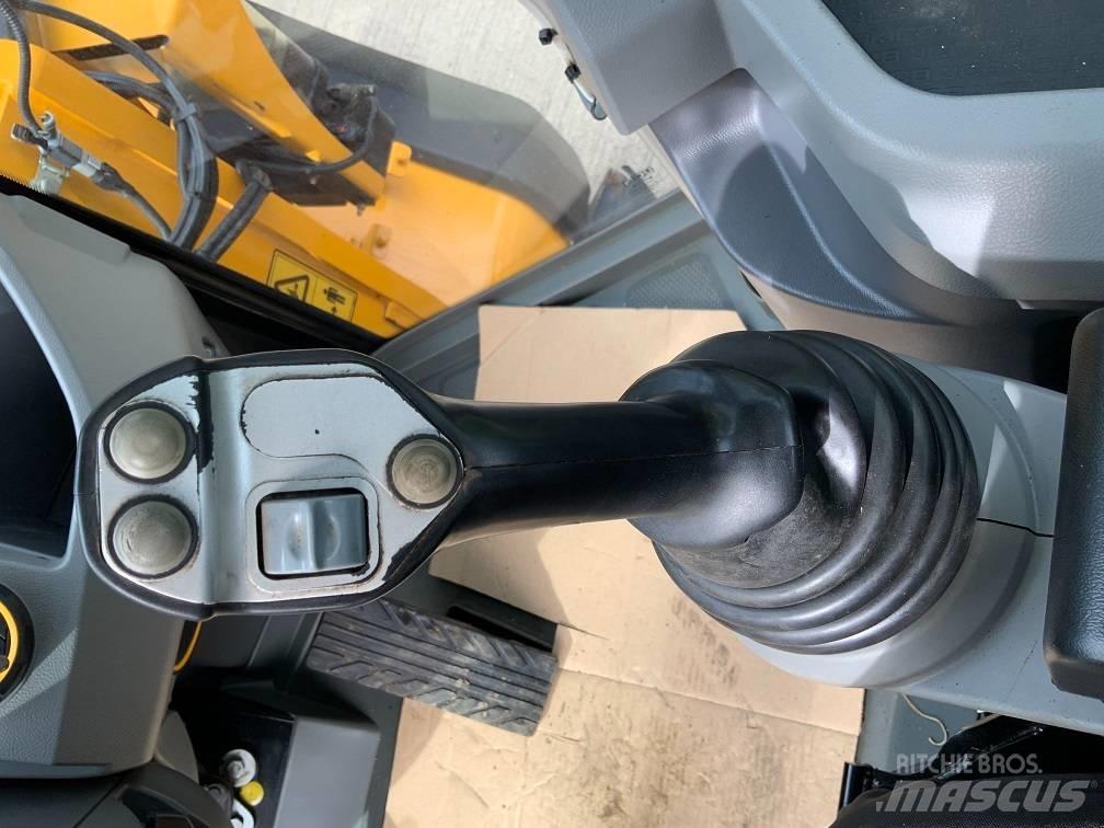 JCB 437 HT Wielladers