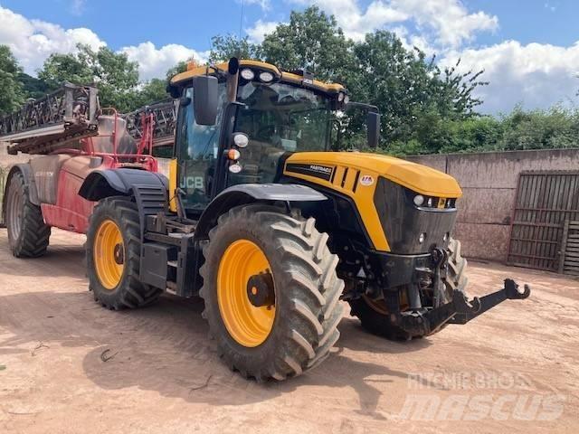 JCB Fastrac 4220 Tractoren