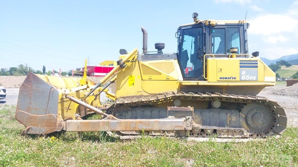 Komatsu D 65 PX-17 Rupsdozers