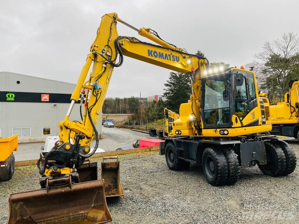 Komatsu PW148-11 Wielgraafmachines